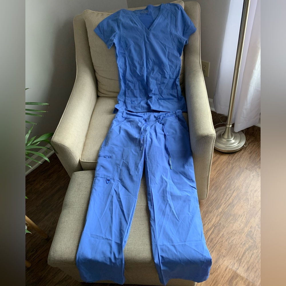 Womens scrub set